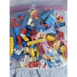 1 Lb Mixed Lot Legos Mostly Red White Blue Yellow Some Vintage